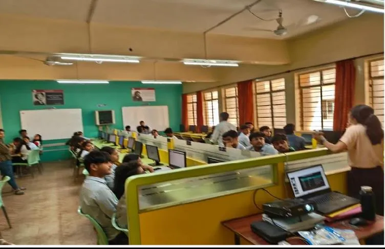 Worshop on IOT for SYEJ students by Mrs. Rekha Pawar Arttech Automation Pvt Ltd